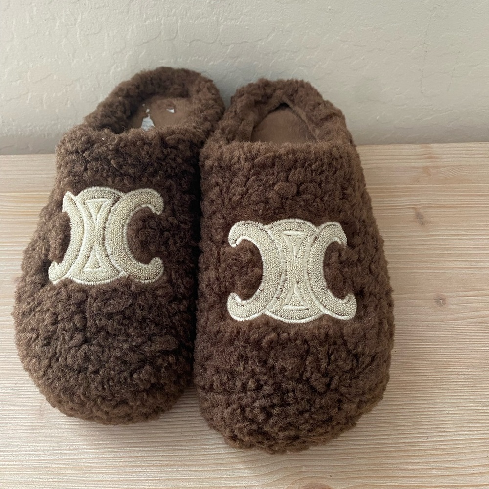 Celine Brown Fuzzy Slippers with Cream Logo - Picture 2 of 7